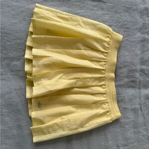 ALO Yoga Yellow Pleated Women's Skirt
